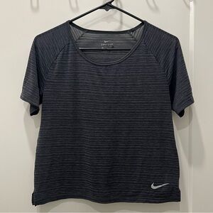 NIKE Dri Fri women’s semi mesh top (size S)